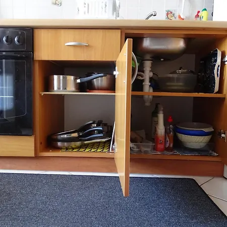 Apartment Comfortable With Kitchen, Close To Beautiful *